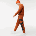Men Lacoste V0ZN1037 Brown 3PB Contrast Lettering Cotton Trackpants - Image 5
