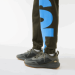 Men Lacoste V0ZN1038 Khaki Green S7T Contrast Lettering Cotton Trackpants - Image 5