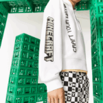 Men Lacoste V0ZN1165 White 001 LIVE x Minecraft Loose Fit Fleece Hoodie - Image 4