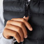 Men Lacoste V0ZN1252 Black 031 Padded Water-Repellent Vest - Image 6