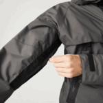 Men Lacoste V0ZN1257 Black 031 Water-Repellent Parka - Image 8