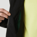 Men Lacoste V0ZN1314 Black 031 Water-Resistant Short Zip Jacket - Image 9