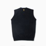 Men Lacoste V0ZN1543 Black 031 Cashmere Sweater Vest - Image 2