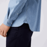 Men Lacoste V0ZN1572 Blue UEX Slim Fit Cotton Chambray Shirt - Image 7