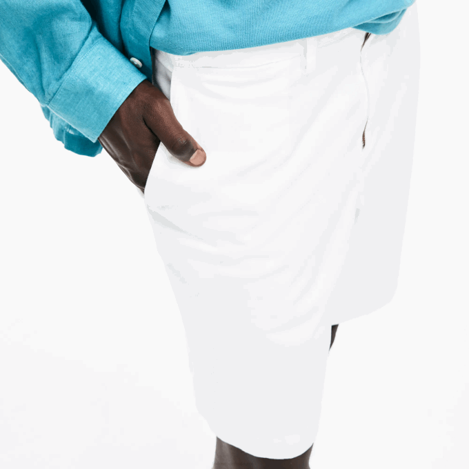 Men Lacoste V0ZN1618 White 001 Regular Fit Cotton Gabardine Bermuda Shorts - Image 4