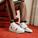 Men Lacoste V0ZN1836 White/Navy & Red 407 T-Clip Tricolor Leather and Suede Sneakers - Image 7