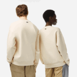 Men Lacoste V0ZN324 White XFJ Loose Fit Crocodile Badge Sweatshirt - Image 3
