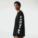 Men Lacoste V0ZN797 Black 031 Loose Fit Print T-Shirt - Image 2