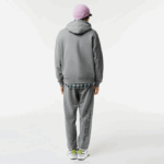 Men Lacoste V0ZN969 Grey Chine YRD Loose Fit Crocodile Hooded Sweatshirt - Image 3