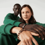 Women Lacoste V0ZN2196 Yellow Gold And Black 721 Ensemble Bracelet
