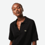 Women Lacoste V0ZN2463 Black 031 Loose Fit Flowy Pique Polo - Image 2