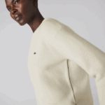 Women Lacoste V0ZN2640 White 70V Crew Neck Wool Sweater - Image 4