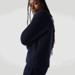 Women Lacoste V0ZN2641 Navy Blue 166 V-Neck Wool Cardigan - Image 4