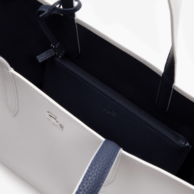 Women Lacoste V0ZN2776 Farine Blue Nuit L44 Anna Reversible Bicolor Tote Bag - Image 4
