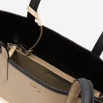 Women Lacoste V0ZN2824 Noir Krema A91 Anna Reversible Bicolor Tote Bag - Image 10