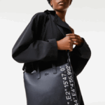 Women Lacoste V0ZN2829 Noir Blanc 279 Contrast Geographical Coordinate Shopping Bag