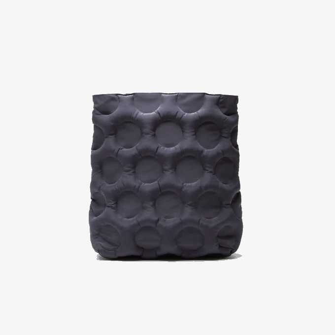 Women Lacoste V0ZN2872 Abimes L24 Golf Ball Effect Padded Bucket Bag - Image 4